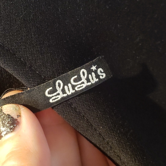 Dress - Picture 4 of 4